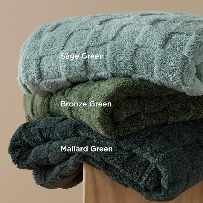 Bedsure GentleSoft Bronze Green Throw Blanket for Couch - Checkered Fleece Spring Blankets Gifts for Women Men Girls, Cute Soft Cozy Mother's Day Throw for Bedroom Home Decor Gifts, 50x60 Inches