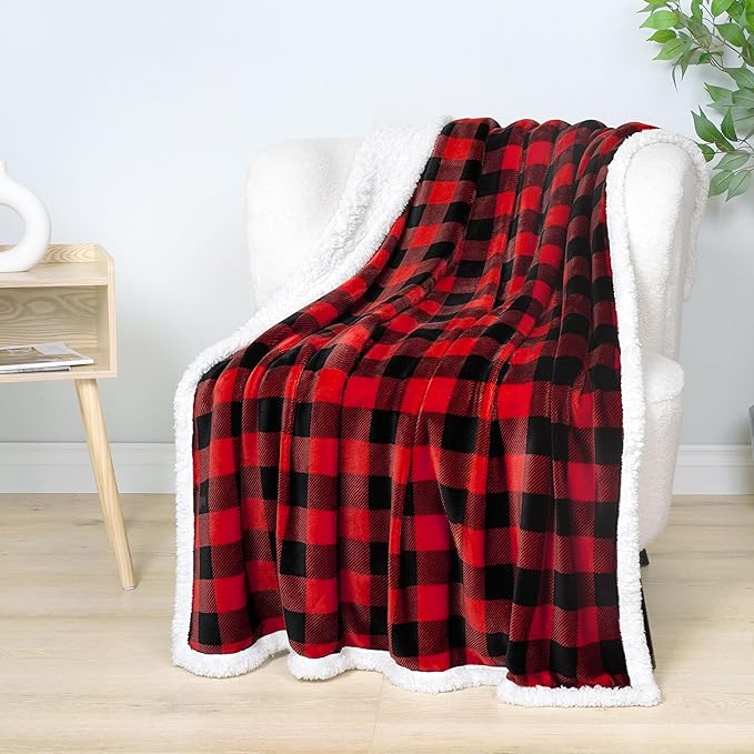 PAVILIA Black and Red Buffalo Plaid Sherpa Throw Blanket for Couch, Christmas Red Black Checkered Fleece Blanket and Throws, Soft Fuzzy Flannel Blanket for Sofa Bed, Cozy Winter, 50x60