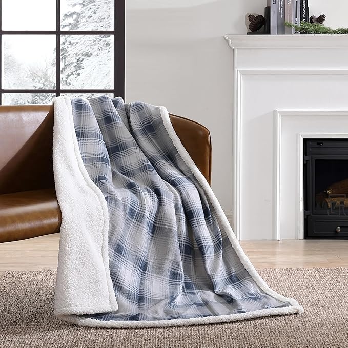 Eddie Bauer - Blanket, Super Soft Reversible Sherpa & Brushed Fleece Bedding, Ideal Throw Blankets for Couch, Plaid Home Design (Nordic Midnight)