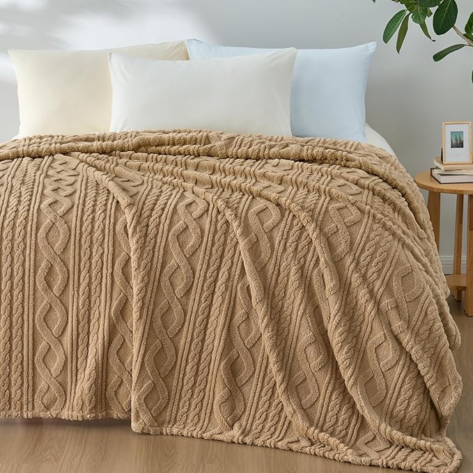 Joiedomi Queen Size Blanket for Bed, Soft Brown Fleece Blankets Gifts for Women Mom Girls, 280GSM Cozy Cute Soft Throw Home Room Decor Aesthetic Gifts 90x90 Inches