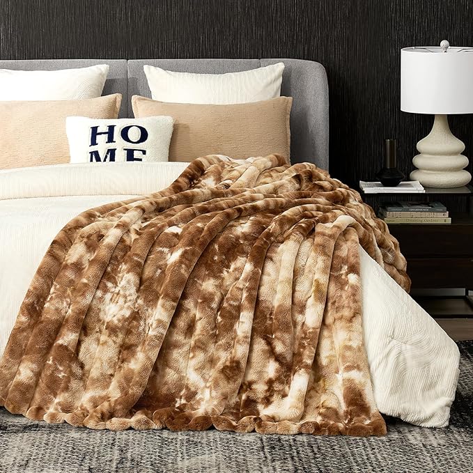 Cozy Bliss Deluxe Striped Rabbit Faux Fur Throw Blanket, Soft Fluffy Warm Plush Blanket for Winter, Modern Homr Decor, Tie-dye Brown 50"x60"