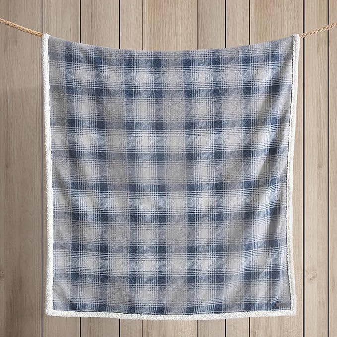Eddie Bauer - Blanket, Super Soft Reversible Sherpa & Brushed Fleece Bedding, Ideal Throw Blankets for Couch, Plaid Home Design (Nordic Midnight)