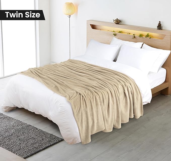 Utopia Bedding Camel Fleece Blanket Twin Size Lightweight Fuzzy Soft Anti-Static Microfiber Bed Blanket (60x80 Inch)