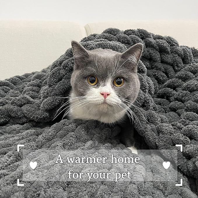 Maetoow Tighter Version Chenille Chunky Knit Blanket Throw （50×60 Inch）, Handmade Warm & Cozy Blanket Couch, Bed, Home Decor, Soft Fleece Banket, Boho Thick Blankets and Giant Yarn Throws，Dark Grey