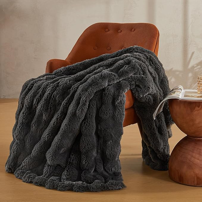 JELLYMONI Faux Fur Throw Blanket, Dark Grey Throw Blanket for Couch, Fuzzy Cozy Plush Bubble Bed Blanket, Thick and Warm Blanket, King (108" x 90")