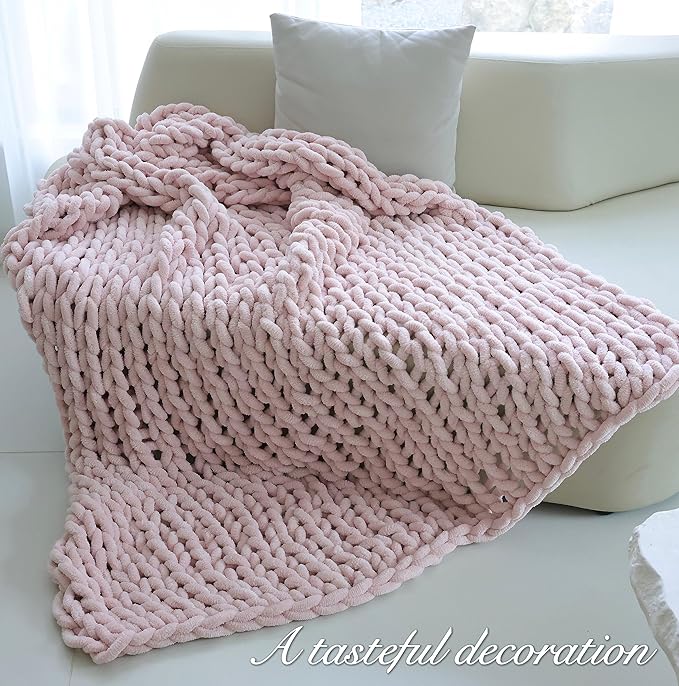 Maetoow Chenille Chunky Knit Blanket Throw （50×60 Inch）, Handmade Warm & Cozy Blanket Couch, Bed, Home Decor, Soft Breathable Fleece Banket, Christmas Thick and Giant Yarn Throws, Light Pink