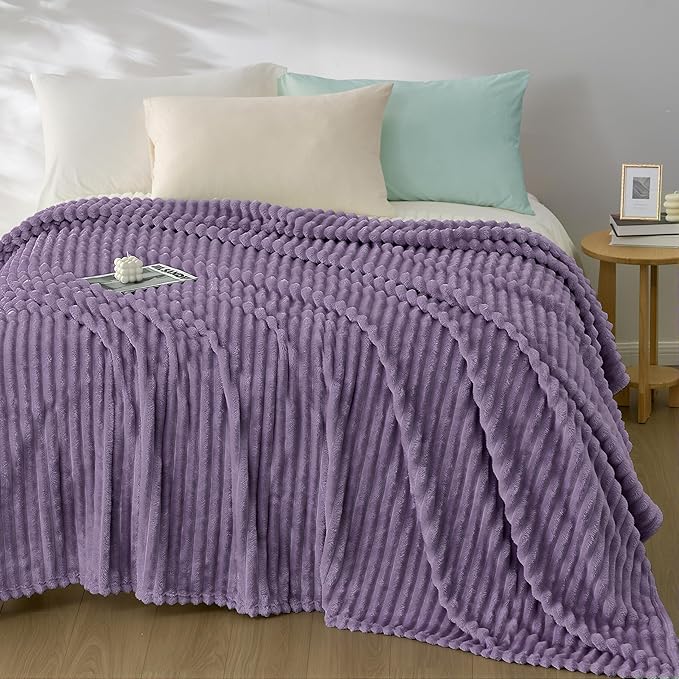 Joiedomi Queen Size Blanket for Bed, Soft & Warm Purple Fleece Blankets Gifts for Women Mom, Cozy Cute Soft Throw 90x90 Inches
