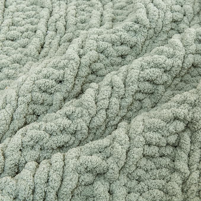 WESHIONGOO Chunky Knit Blanket Throw 40"×60" Knitted Throw Blankets for Couch Bed Fluffy Soft Blanket with Jumbo Chenille Yarn Thick 100% Handmade(Sage Green, Medium Size Throw)