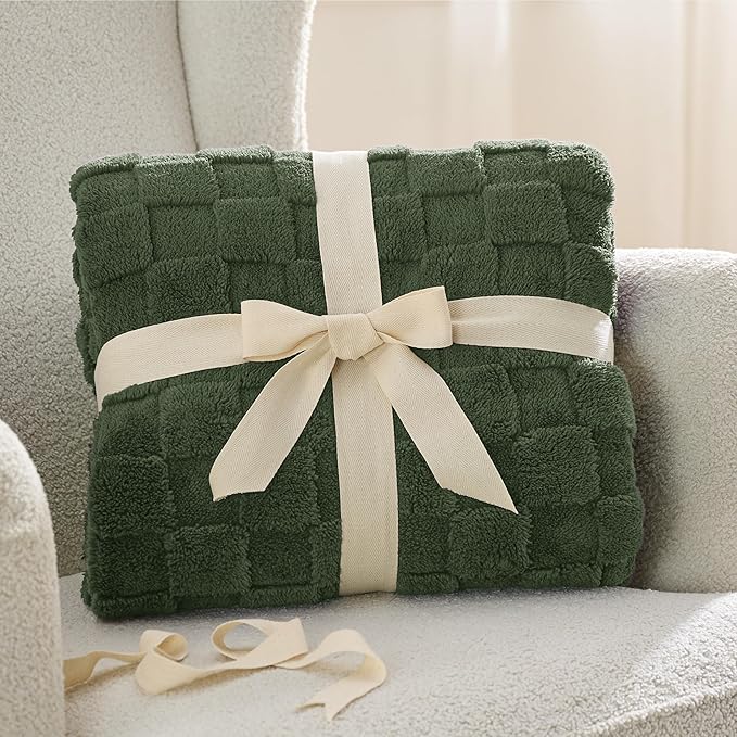 Bedsure GentleSoft King Size Blanket for Bed - Super Soft Cozy Blankets for Women Men Girls, Large Fuzzy Fleece Mother's Day Throw for Bedroom Decor, Olive Green,108x90 Inches