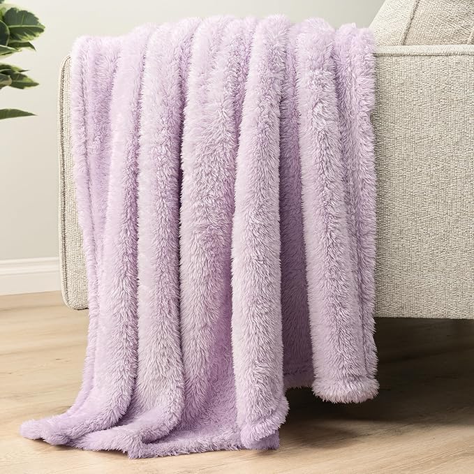 PAVILIA Sherpa Bed Blanket King Size, Light Purple Lavender Plush Soft Cozy Blanket for Bed, Fluffy Lightweight Microfiber, Fuzzy All Season Blanket, 90x108 King