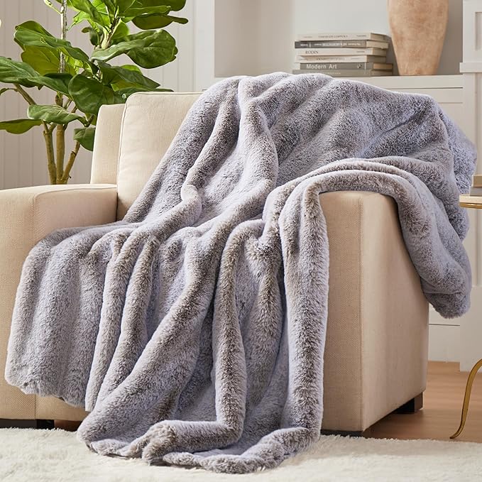 Hyde Lane Soft Cozy Faux Rabbit Fur Throw Blanket, Luxury Plush Fuzzy Blanket for Sofa Couch, Thick Warm Fluffy Throw for Women As a Gift, Periwinkle Chinchilla, 50"x60"