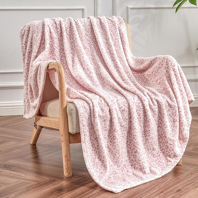 Leopard Print Blanket Fleece Throw for Bed Sofa Travel and Camping, Super Soft Cozy Fluffy Plush Cheetah Print Blanket for All Seasons 60"x80"(Light Pink)