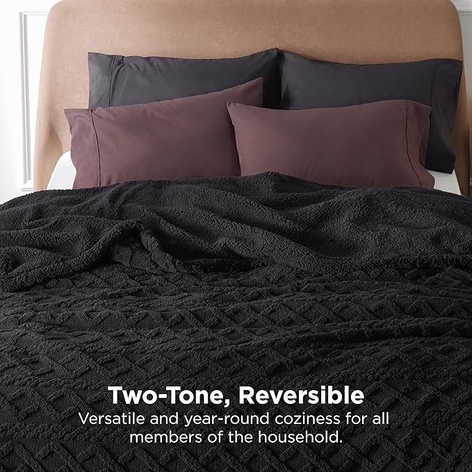 Bedsure Gentlesoft Sherpa Queen Size Blanket for Bed - Fleece Fluffy & Cozy Cable Jacquard Tufted for Women Gift, Thick and Warm Christmas Blanket for Winter, Black, 90x90 Inches