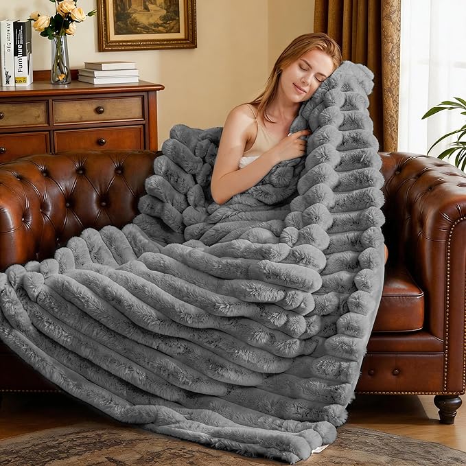 Faux Fur Twin Blanket for Couch,Cozy Soft Plush Thick Striped Luxury Blanket for Sofa Living Room Bedroom,60 * 80 Inches, Grey