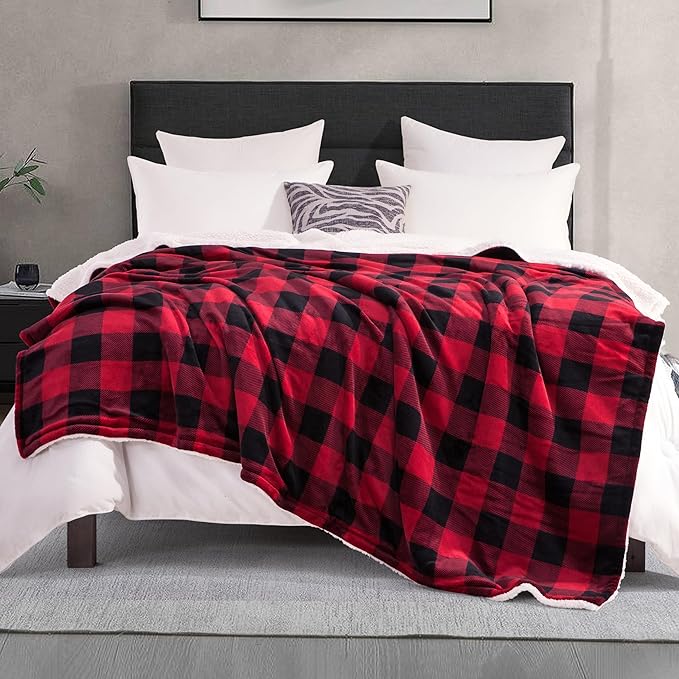 Elegant Comfort Ultra Soft Reversible Buffalo Plaid Flannel Sherpa Blanket - Cozy Silky Checkered Fleece Throw for Couch, Bed - Plush Fuzzy Warm Winter Blanket for Gift, Full, Burgundy