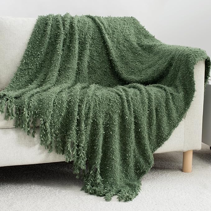 Winter Knit Throw Blanket Fluffy Fuzzy Soft Lightweight Cozy Farmhouse Tassels Chunky Knitted Throws for Couch Sofa Bed (Green, 60"x80")