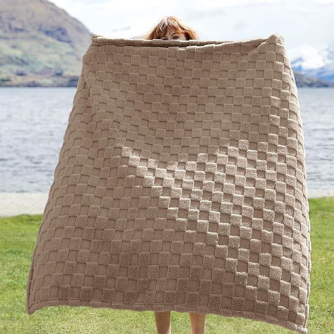 Bedsure GentleSoft Light Brown Twin XL Blanket for Bed - Super Soft Cozy Fleece Blankets for Women, Cute Throws for Girls, Dorm Room Essentials for Girls Teens Back to School, 66x90 Inches