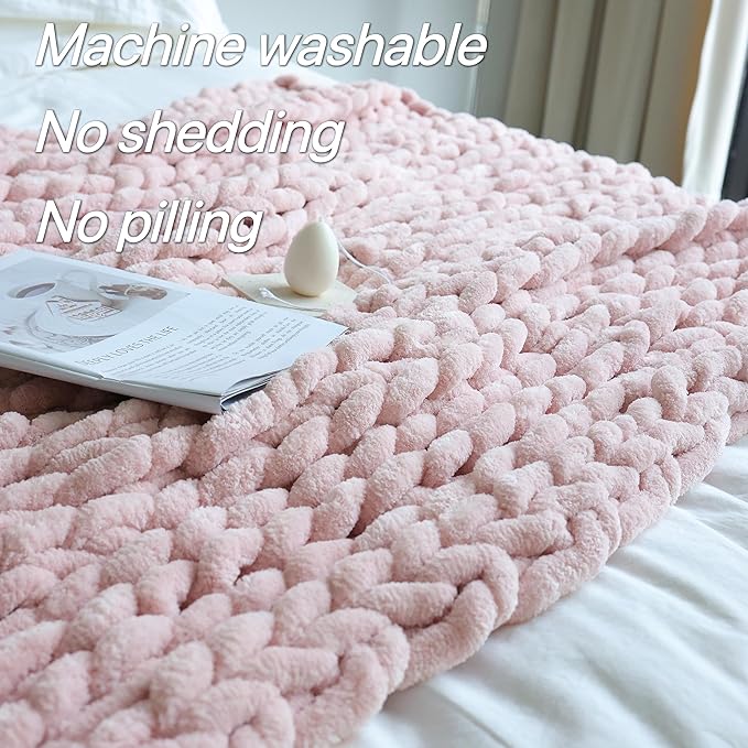 Maetoow Chenille Chunky Knit Blanket Throw （82×86 Inch）, Handmade Warm & Cozy Blanket Couch, Bed, Home Decor, Soft Breathable Fleece Banket, Christmas Thick and Giant Yarn Throws, Light Pink