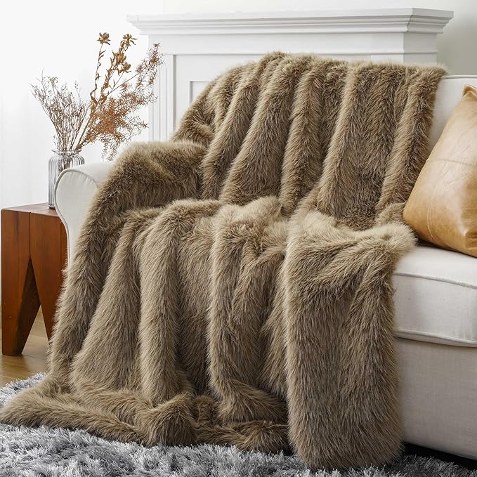 BATTILO HOME Luxury Fluffy Tan Faux Fur Throw Blanket, Super Soft Cozy Warm Fur Blanket for Couch, Sofa, Chair, Bed, Plush Fuzzy Fur Throws with Long Pile, 50"x60"