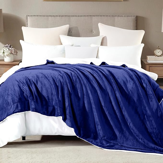 Mocassi Premium Ultra-Soft Flannel Fleece Sherpa Throw Blanket - Warm Cozy Reversible Plush Micromink Blanket for Couch, Bed and Sofa - Fluffy, Christmas Winter Bedding Gift, Twin, Royal Blue