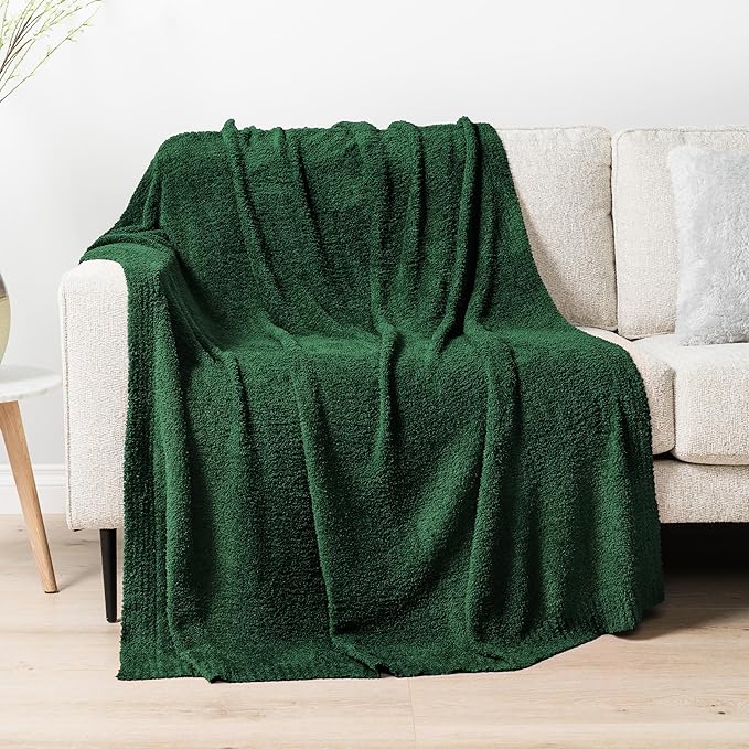 PAVILIA Super Soft Throw Blanket for Couch, Fluffy Cozy Lightweight Emerald Green Blanket, Large Fuzzy Warm Knit Blanket for Bed Sofa, Forest Green, 60x80