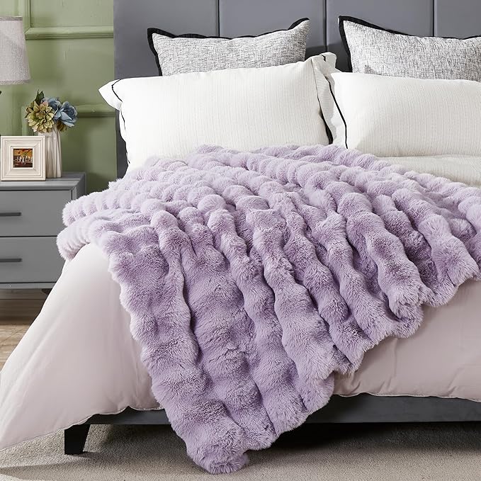 JONIYEAR Extra Large Soft Fuzzy Bubble Faux Rabbit Fur Bed Blanket Queen Size 80" x 90", Reversible Aesthetic Warm Thck Fluffy Blanket for Winter, Luxury Cozy Shaggy Plush Furry Blankets,Lilac Purple