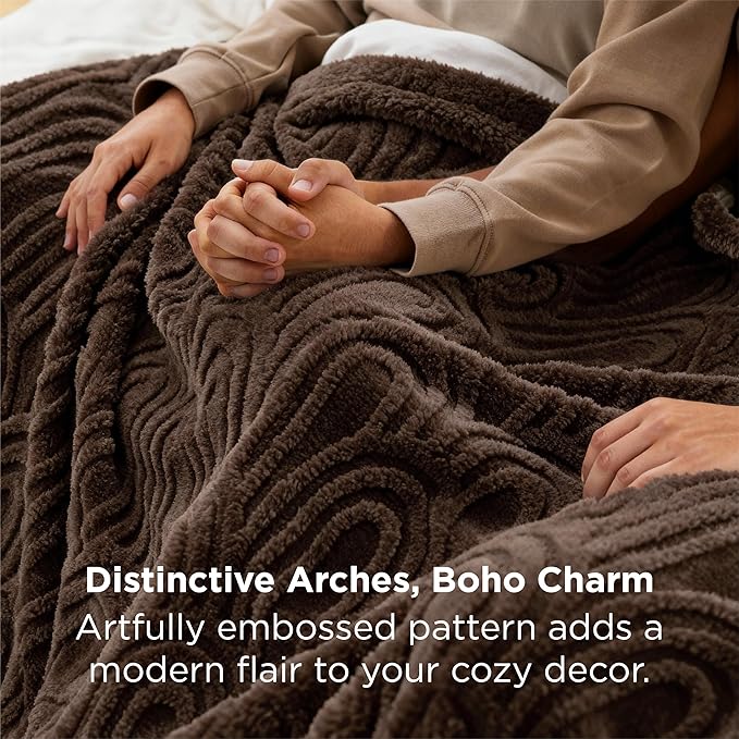 Bedsure GentleSoft Fleece Blanket Queen Size for Bed - Super Soft & Cozy, Fluffy Blankets for Women & Girls, Ideal for Sofa & Couch, Dark Brown, 90x90 Inches