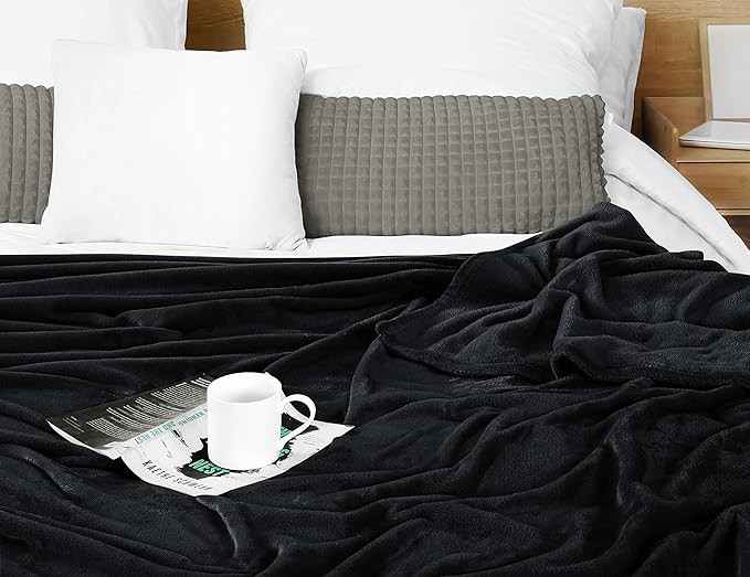 Utopia Bedding Black Fleece Blanket King Size Lightweight Fuzzy Soft Anti-Static Microfiber Bed Blanket (90x102 Inch)