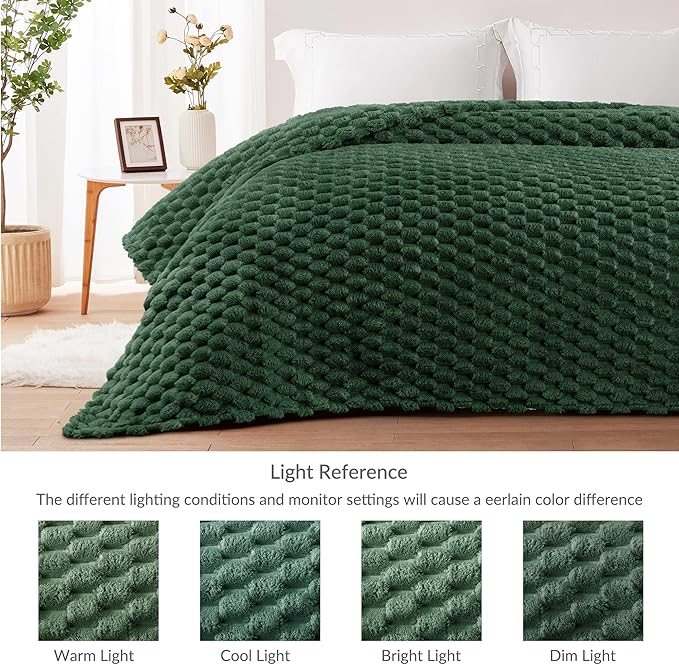 Whale Flotilla King Size Blanket for Bed with Jacquard Pattern, Fuzzy Soft Cozy Exquisite Blankets for All Season, Warm and Fluffy, 90x104 Inch, Emerald Green