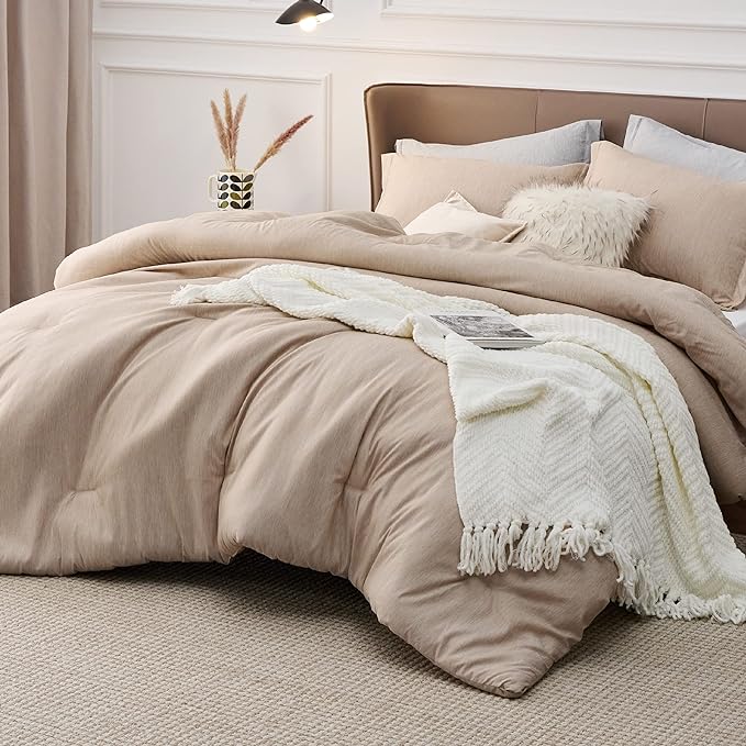 Bedsure King Size Comforter Set - Warm Sand King Comforter Set, Soft Bedding for All Seasons, Cationic Dyed Bedding Set, 3 Pieces, 1 Comforter (104"x90") and 2 Pillow Shams (20"x36"+2")