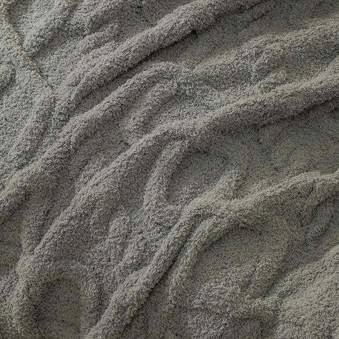 bearberry Plush Fleece Blanket Ultra Cozy & Warm Cable Knit - Machine Washable Throw for Living Room, Bedroom, Office | Lightweight Fuzzy Blanket for Adults, Kids, Pets (Grey, 50”x60”)