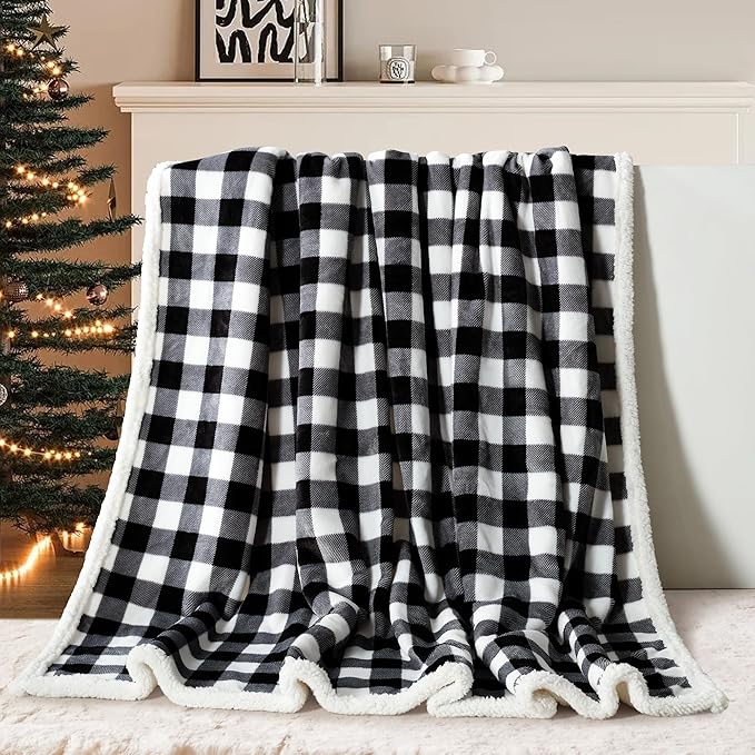 BEAUTEX Sherpa Fleece Blanket Twin Size, Super Soft Warm Buffalo Plaid Plush Gig Blankets, Lightweight Cozy Fuzzy Blanket for Couch Sofa Bed (Black, 60" x 80")