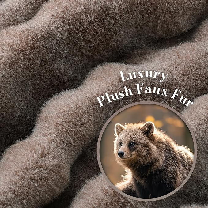Amélie Home Faux Fur Throw Blanket for Couch, Ultra Soft Fuzzy Plush Bubble Throw for Sofa, Living Room & Home Decor, 50"x60", Cationic Bear Brown