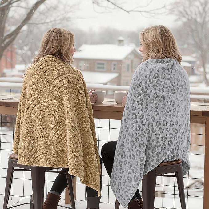 Joiedomi Throw Blanket for Couch, Soft Fleece Blankets Gifts for Women Mom Girls, 280GSM Cozy Cute Soft Throw Home Room Decor Aesthetic Gifts 50x60 Inches
