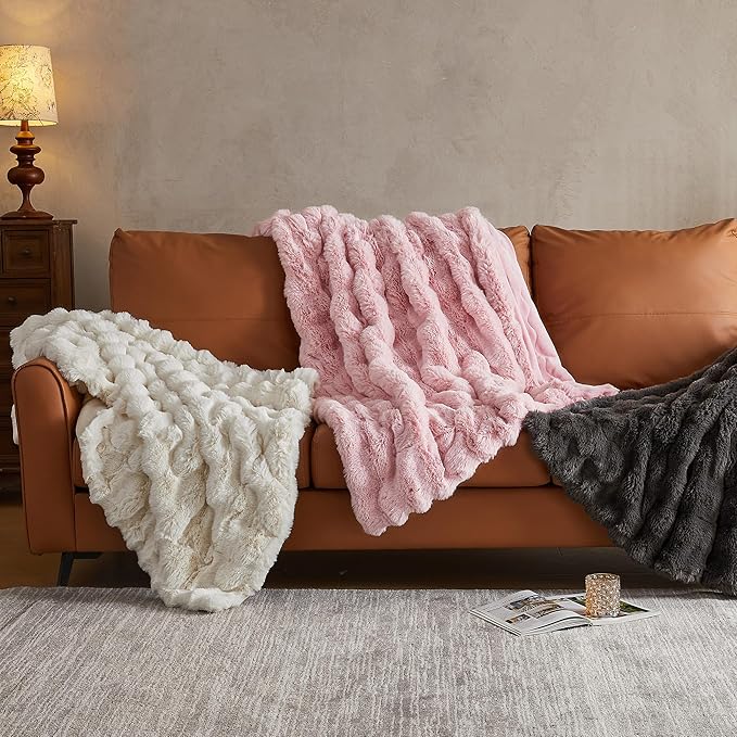 JELLYMONI Faux Fur Throw Blanket, White Throw Blanket for Couch, Fuzzy Cozy Plush Bubble Bed Blanket, Thick and Warm Blanket, Queen (90" x 90")