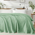 Exclusivo Mezcla King Size Fleece Blanket for Bed, Extra Soft Warm Decorative Fuzzy Blanket for Women, Lightweight Cozy Bedding Blankets, 90x104 Inches, Sage Green