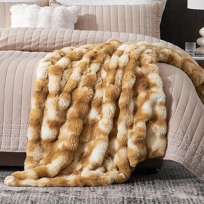 Amélie Home Faux Fur Throw Blanket for Couch, Ultra Soft Fuzzy Plush Bubble Throw for Sofa, Living Room & Home Decor, 50"x60", Tie-dye Khaki
