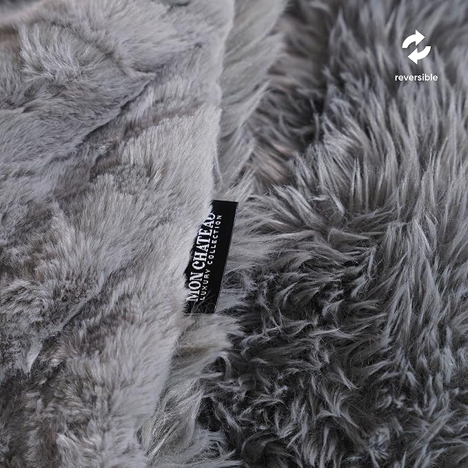 Mon Chateau 60" x 70" Hearthside Faux Fur Throw Blanket, Reversible Soft Blanket for Queen-Size Bed, Couch, or Sofa, Cozy Home Decor and Stylish Living Room Comfort, Winter Cream (Fog Stone Jacquard)
