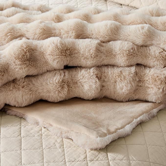 WDCOZY Luxury Bubble Throw Blanket, Faux Fur Mink Plush Throw for Couch, Sofa and Bed, Soft Fluffy Fuzzy Furry Cozy Blanket, Thick and Warm, 50x60 inches, Beige Tan Taupe Camel, 950 GSM