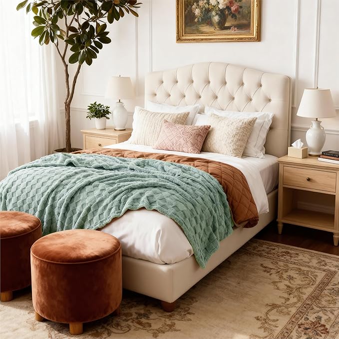 Bedsure GentleSoft Blankets Queen Size for Bed - Super Soft Cozy Mother's Day Blanket for Women Men Girls, Large Fuzzy Fleece Spring Throw for Bedroom Decor, Sage Green, 90x90 Inches