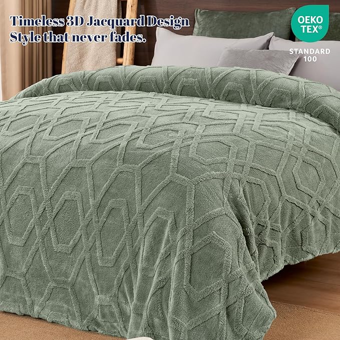PHF Fluffy Sherpa Fleece Blanket Queen Size for Winter, Warm and Cozy, 510GSM 3D Tufted Shaggy Fleece Blanket for Sofa Bed, Sage Green, 90"x90"