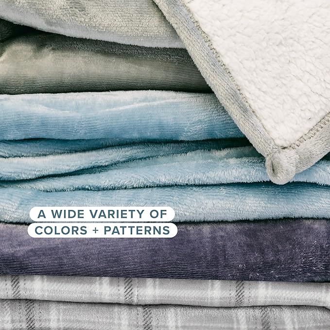 Bare Home Sherpa Fleece Blanket - Full/Queen Size - Blanket for Bed, Sofa, and Couch - Warm & Lightweight - Fluffy & Soft - Reversible (Full/Queen, Red)