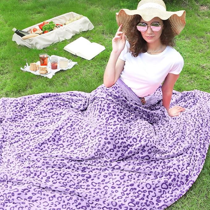 Purple Gifts for Women, Purple Leopard Print Throw Blanket, Soft Warm Fleece Plush Blanket for Couch Bed Sofa, Cozy Purple Bedroom Living Room Decor, Birthday for Women Girls