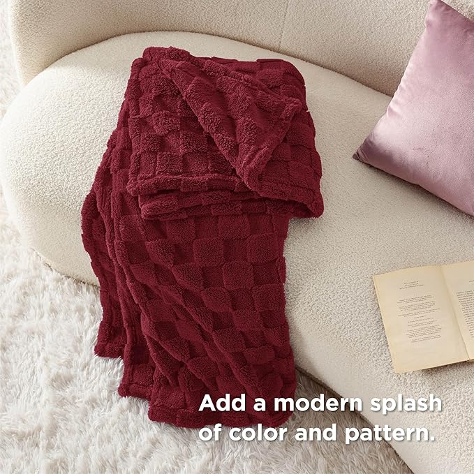 Bedsure GentleSoft Twin Blanket for Bed Red - Super Soft Cozy Blankets for Women Men Girls, Cute Fuzzy Fleece Throws for Bedroom Couch, 60x80 Inches