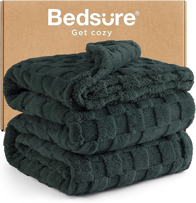 Bedsure GentleSoft Blankets Queen Size for Bed - Super Soft Cozy Spring Mother's Day Blanket for Women Men Girls, Large Fuzzy Fleece Throw for Bedroom Decor, Dark Green, 90x90 Inches