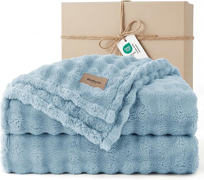 Bedsure 3D Fleece Bubble Blanket - GentleSoft Blue King Blanket for Bed Sofa Room Decor - Luxury Soft Cozy Gifts, Lightweight, All Seasons, Light Blue, 108"×90"