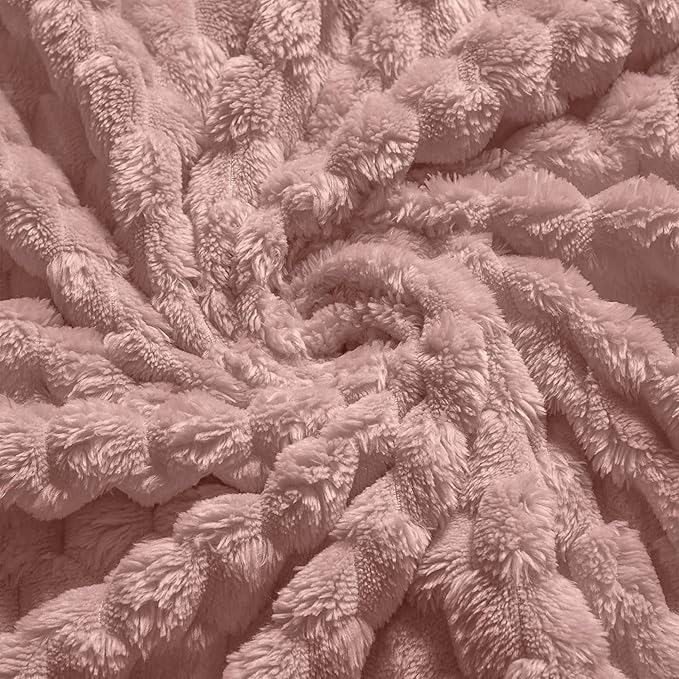 Vessia Flannel Fleece Throw Blanket(50x70 inch), 3D Jacquard Pink Fuzzy and Warm Blanket for Couch,Sofa,Bed,Chair, 300GSM Super Soft Touch Cozy Lightweight Throw for All-Season Home Decor