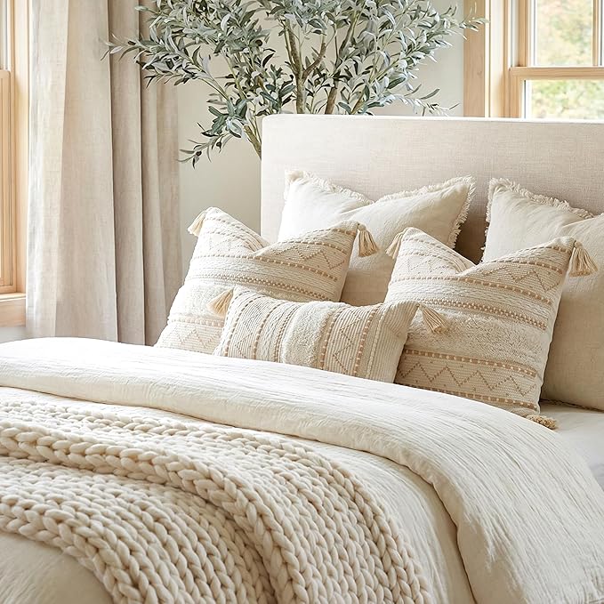 BlissBlush 20X20 Throw Pillow Cover, Cream Neutral Beige Square Decorative Cushion Cover, Boho Accent Pillowcase with Tufted Details and Tassels for Couch Sofa Living Room (Cover Only)