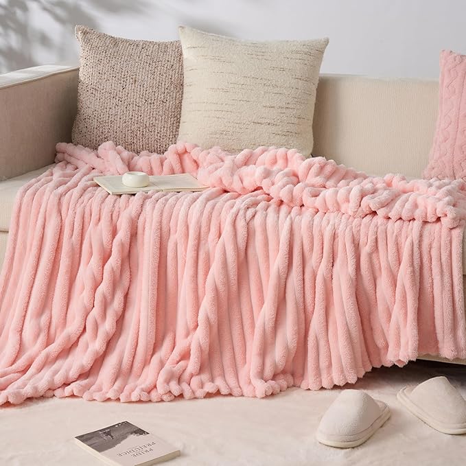 Joiedomi Twin Blanket for Bed, Soft & Warm Pink Fleece Blankets Gifts for Women Mom Girls, Cozy Cute Soft Throw 60x80 Inches