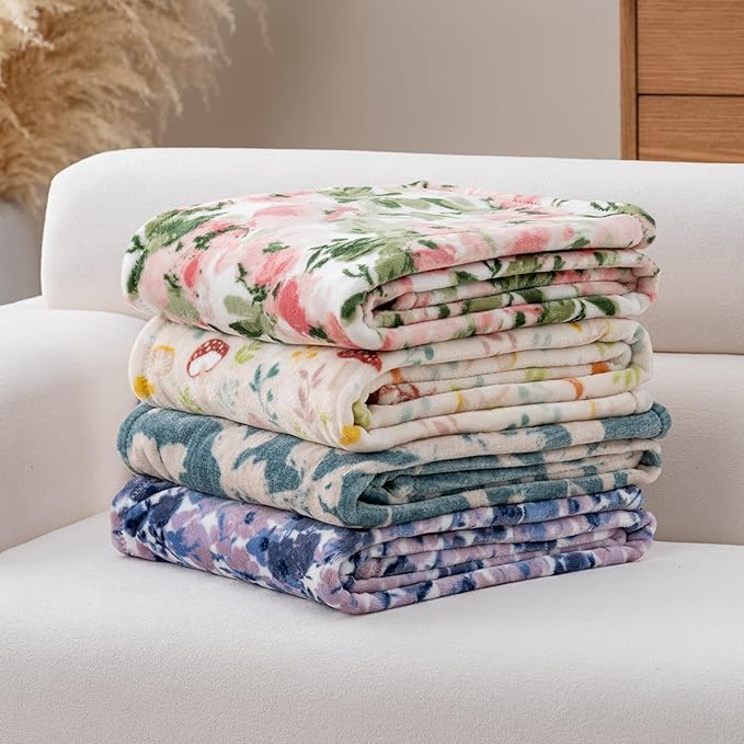 Luxury Printed Fleece Warm Blanket, Soft Lightweight Velvety Plush Throw for Couch and Bed, Cozy Comfy for All Seasons(Blue Floral Silhouette, 90×90 Inches)
